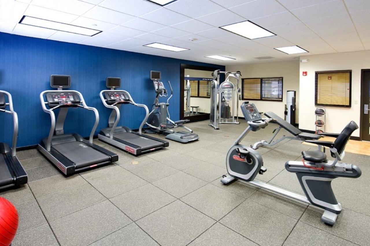 Hampton Inn Schenectady Downtown Екстер'єр фото